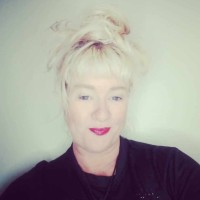 レッドホット・コンサルタントのセーラ・モルヴィン